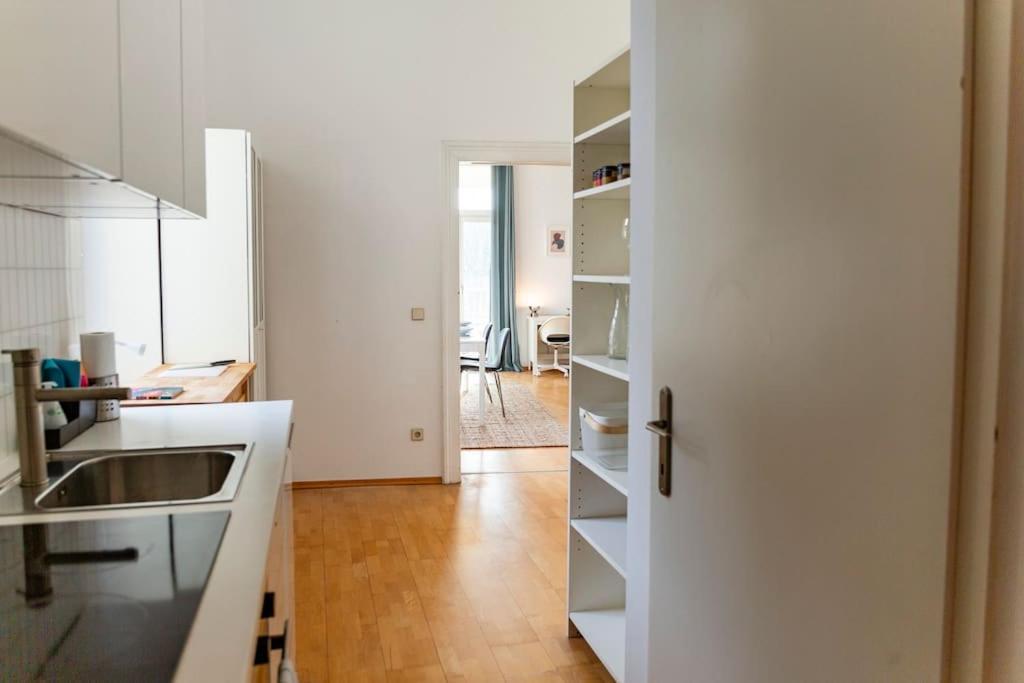 Savoir-Vivre In Unserer Zentralen Balkonwohnung 비엔나 외부 사진
